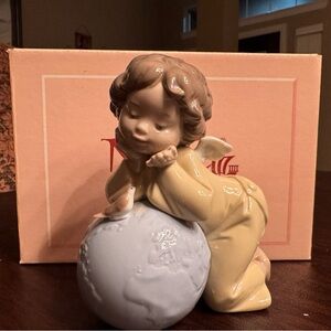 Vintage NAO by LLADRO Spain Porcelain "Angel Watching Over You" retired 1999